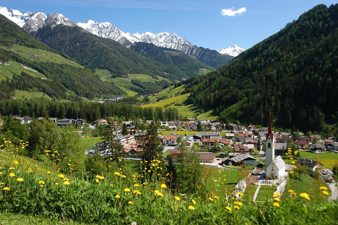 Zum Sonnentor App Larix Luttach Exterior foto